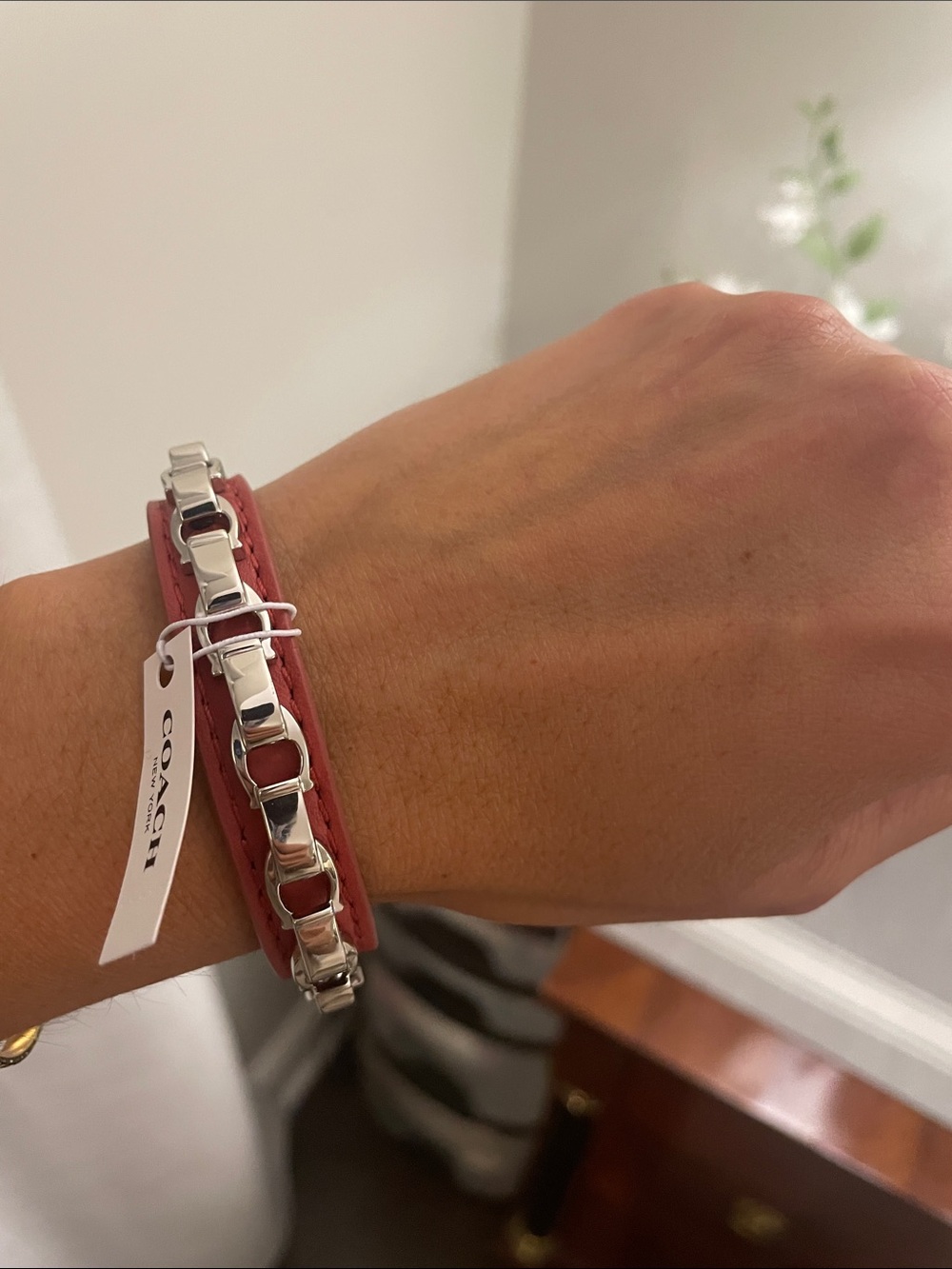 Coach Vintage Luxury Signature C Chain Link Leather Cuff Bracelet